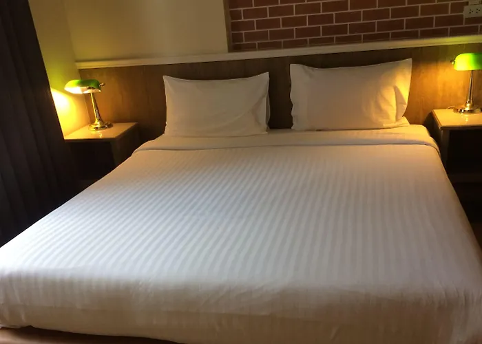 Bourbon St. Boutique Hotel