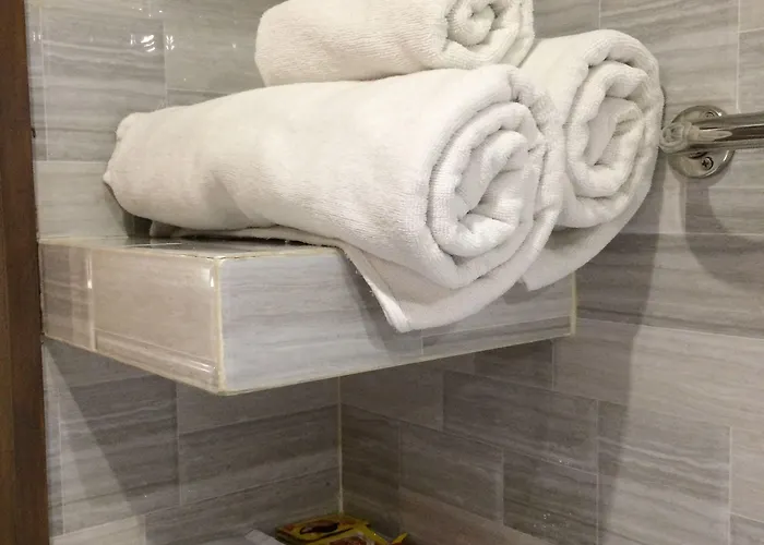 Bourbon St. Boutique 4*